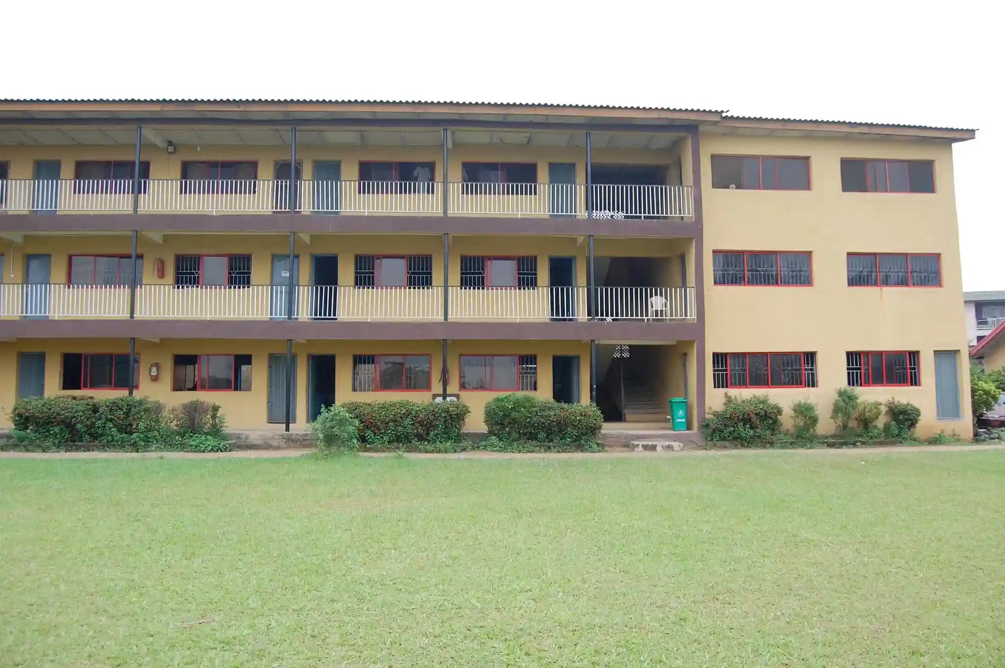 Apata Memorial School Lagos in Isolo in lagos